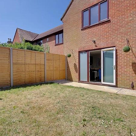 Windham Mews - Stunning Flat In Seaside Town Apartment Борнмът Екстериор снимка