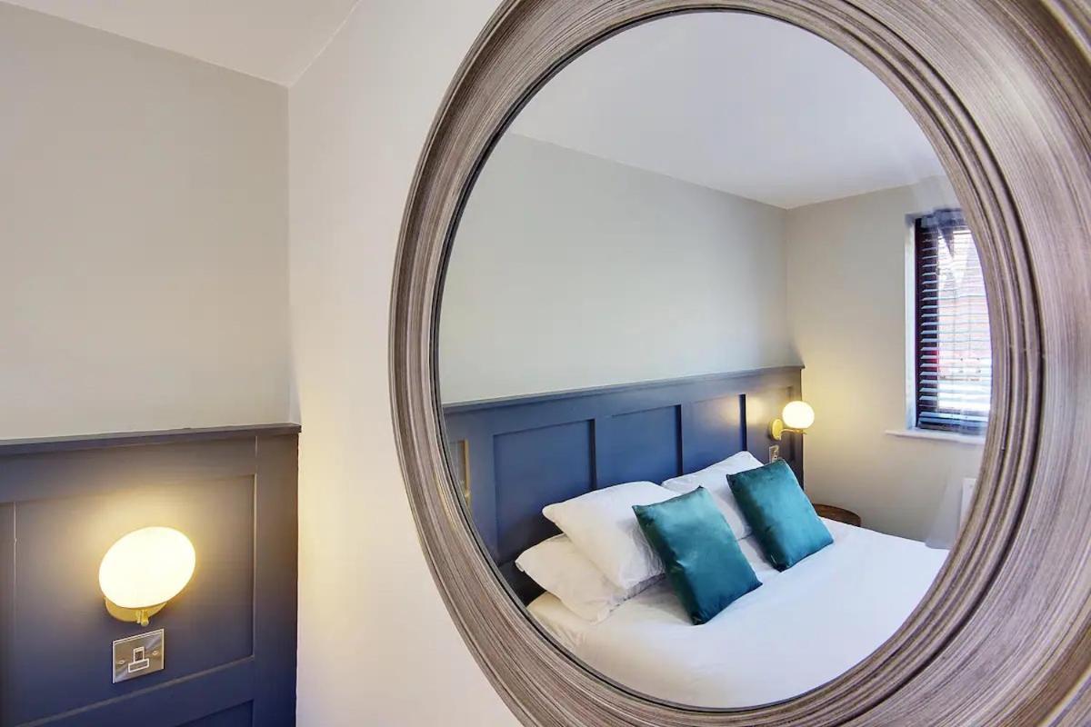 Windham Mews - Stunning Flat In Seaside Town Apartment Борнмът Екстериор снимка